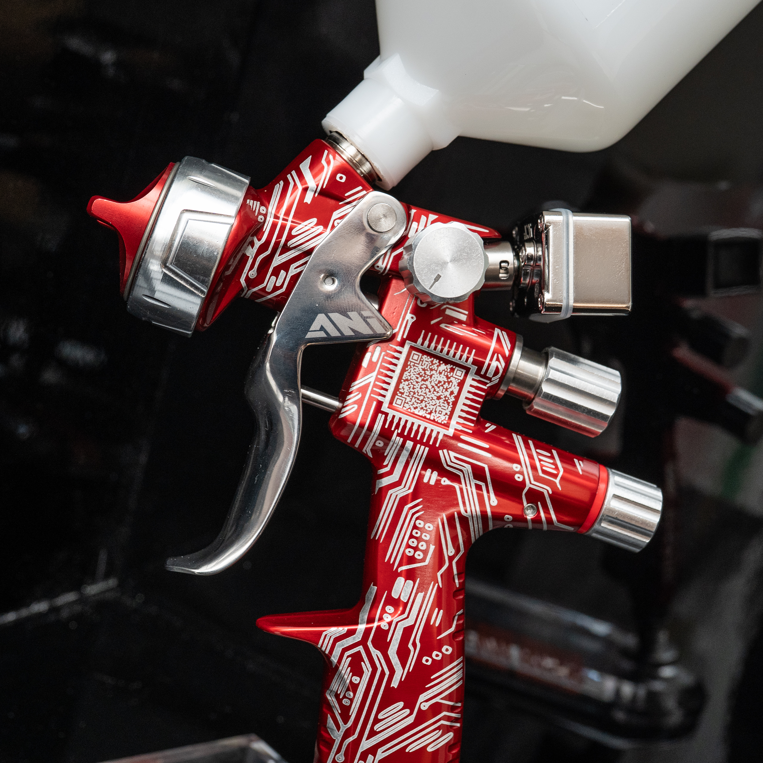 ANi TRONIC Spray Gun - Spray Guns Direct