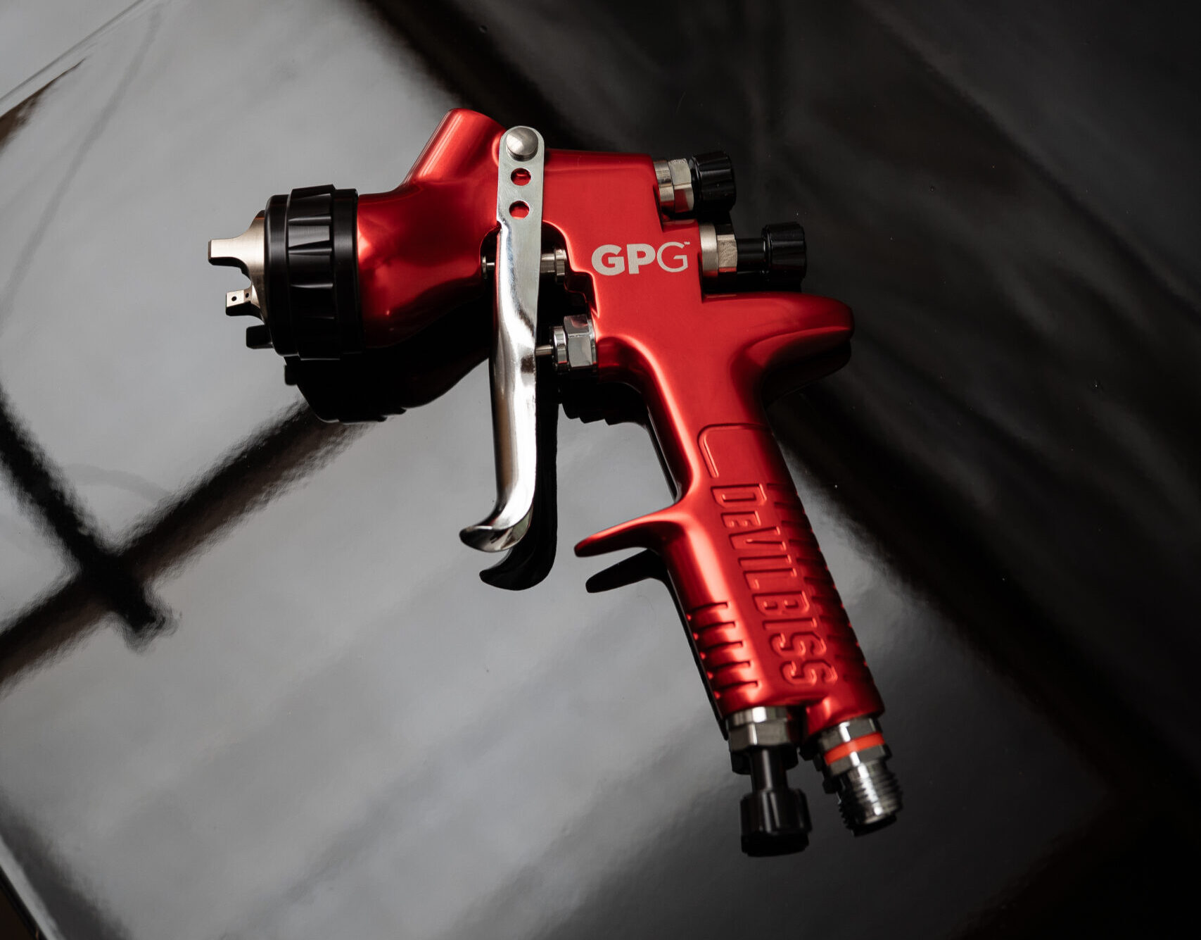 DeVilbiss GPG1 Red All-Purpose Gravity Spray Gun - Spray guns Direct #welovesprayguns