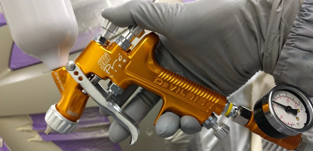 Binks DeVilbiss SRi PRO Lite Micro Gravity Spray Gun